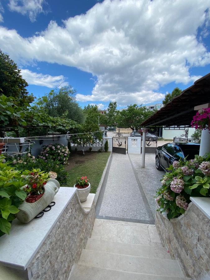 Studio Rooms Moncherie Ulcinj Luaran gambar
