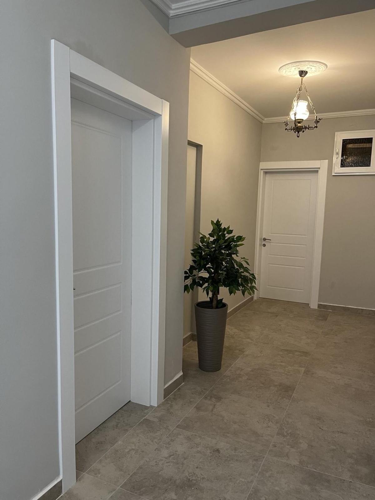Studio Rooms Moncherie Ulcinj Luaran gambar