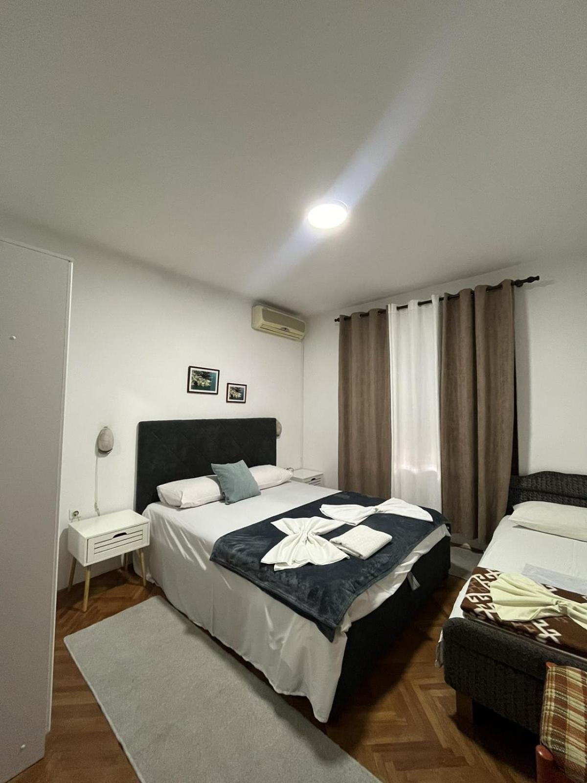 Studio Rooms Moncherie Ulcinj Luaran gambar